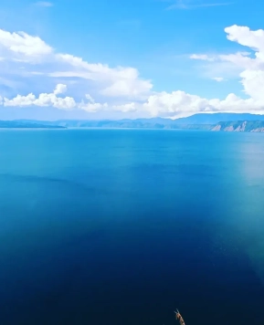Menikmati Indahnya Danau Toba dan Keunikannya