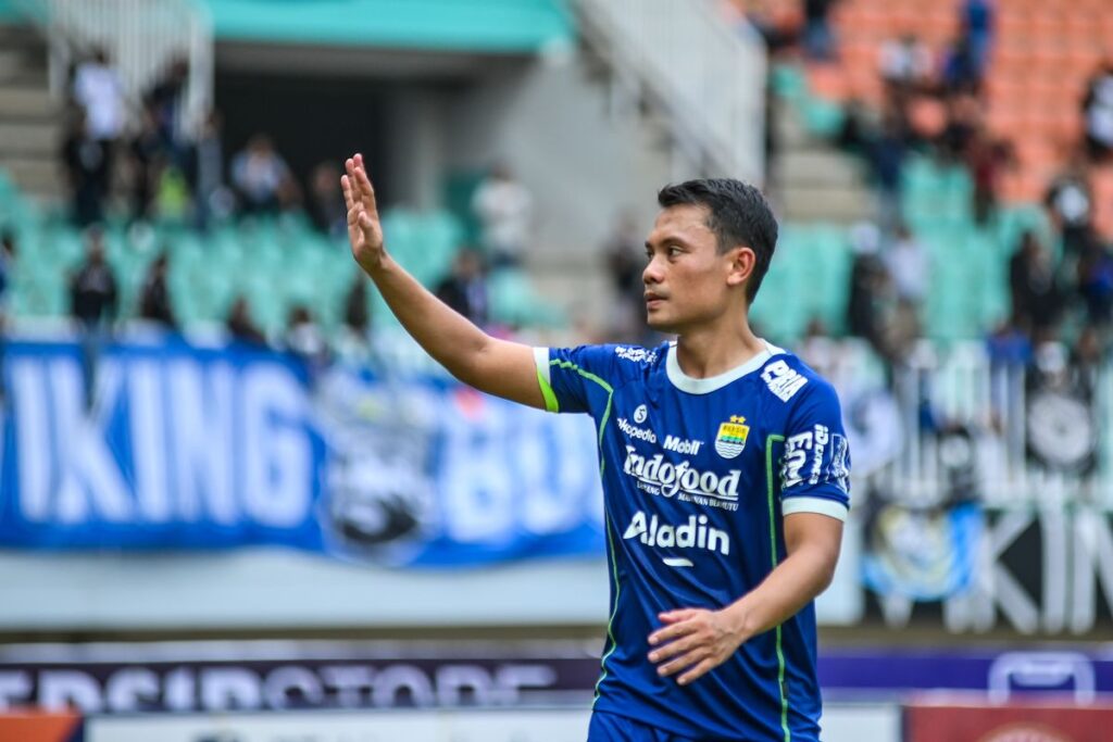 dedi-kusnandar-legend-persib