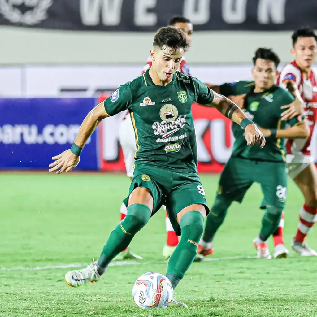 Bruno (Persebaya Surabaya)-kartu-kuning-terbanyak
