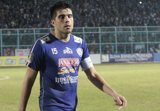 Fabiano Beltrame-legenda-arema